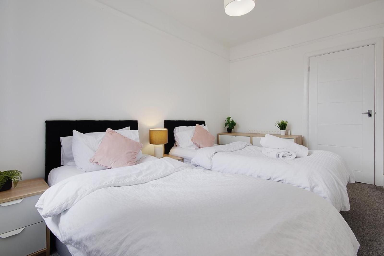 Wimbourne Road Apartment 3 ボーンマス エクステリア 写真