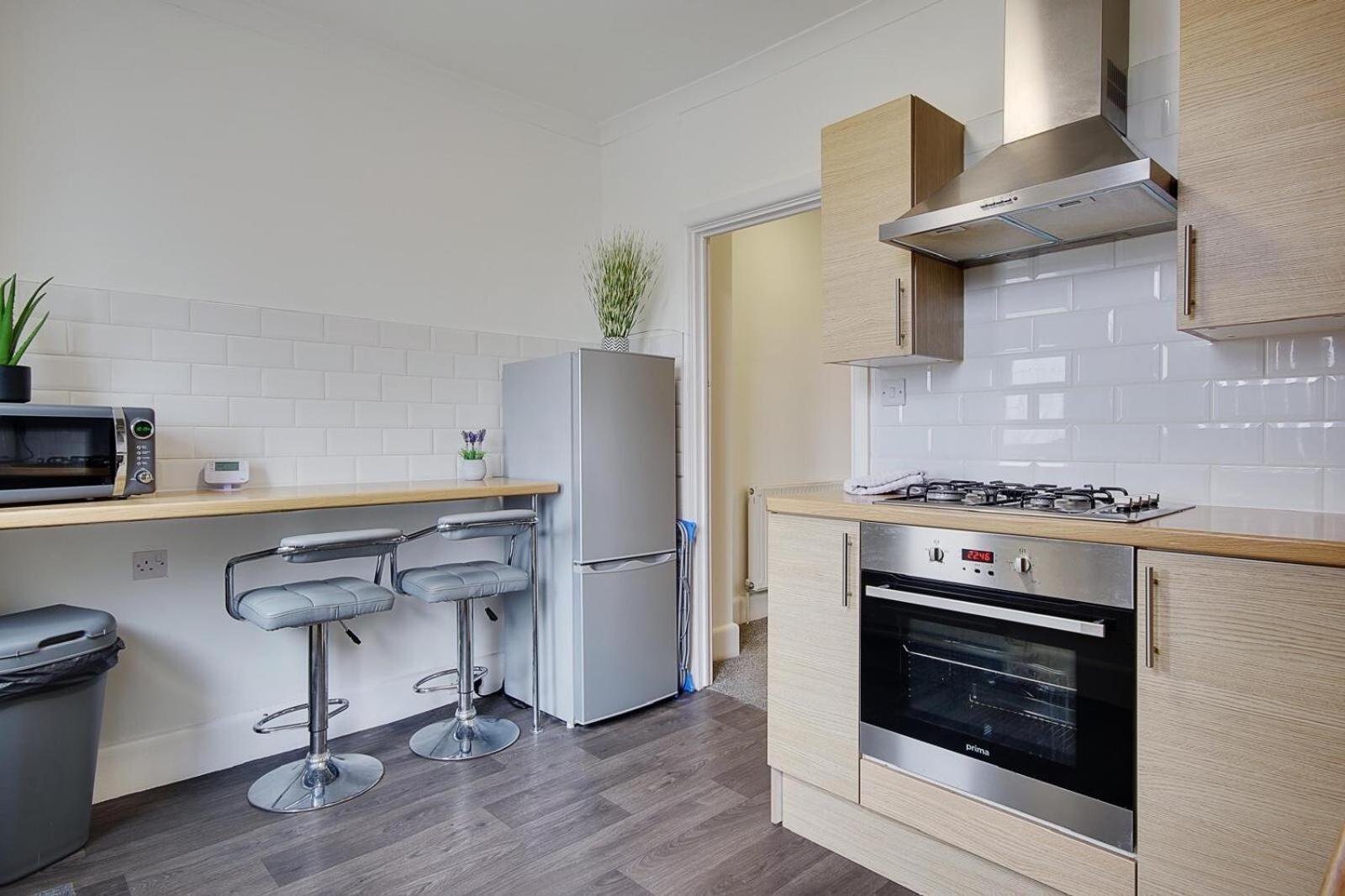 Wimbourne Road Apartment 3 ボーンマス エクステリア 写真