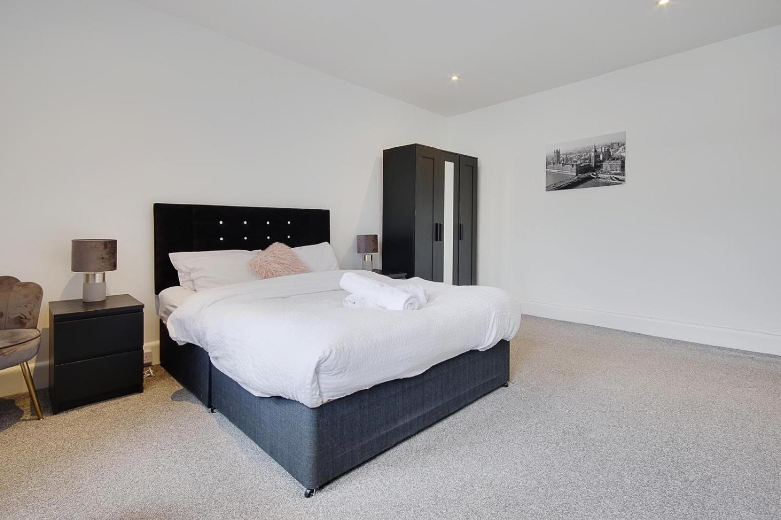 Wimbourne Road Apartment 3 ボーンマス エクステリア 写真